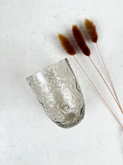 Anna von Lipa Blume Glas casere_web