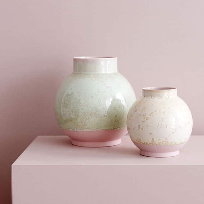 Lena Pedersen, Remix von Sofia, Vase, kleine Vase, runde Vase, Pastellfarben, Keramik, Keramikvase, Keramikvase,