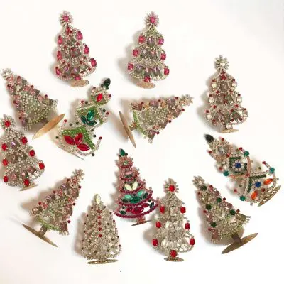 Weihnachtsbäume im Strass