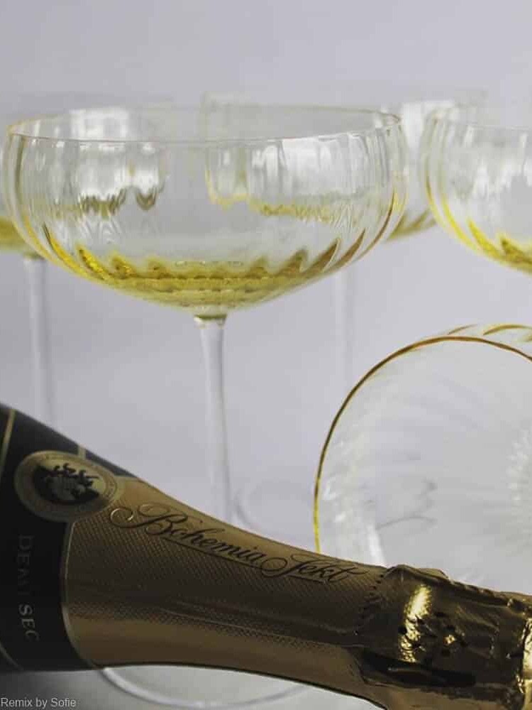 Remix von Sofia, Anna von Lipa, Champagnerschale, Champagnerschale, Champagnerglas, Partyglas.