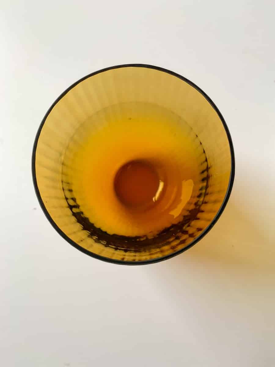 Bambusglas, anna von lipa mix & match, swil glass, wawe glass, harlekin glass, tumbler, wasserglas, trinkglas, trinkglas, gebeizt, hausinnenraum, tischbezug, glas von anna von lipa