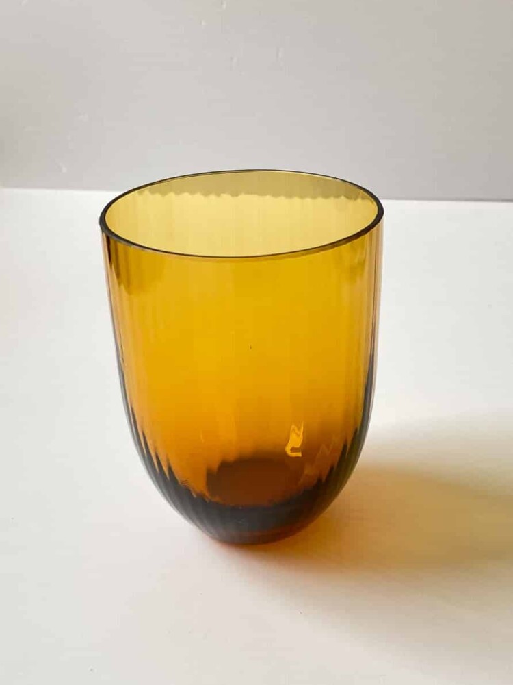 Bambusglas, anna von lipa mix & match, swil glass, wawe glass, harlekin glass, tumbler, wasserglas, trinkglas, trinkglas, gebeizt, hausinnenraum, tischbezug, glas von anna von lipa
