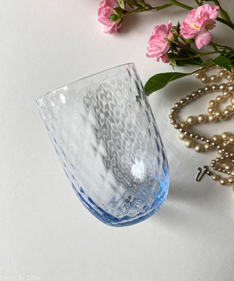 rosa Olivenglas, Olivenglas, Bambusglas, anna von lipa mix & match, swil glass, wawe glass, Harlekinglas, Becher, Wasserglas, Trinkglas, Trinkglas, Glasmalerei, Hausinnenraum, Tischeinstellung, Glas von anna von Lipa, anna von lipa dealer, remix von sofie