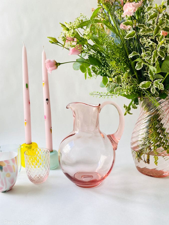 swirlande, Kanne mit wirbel, rosa wirbel, Kanne in rosa, anna von lipa, Kanne mit wirbel, Glaskanne, mundgeblasene Kanne, Glaskanne, Anna von lipa glass, Anna von lipa retailer, Remix von sofie