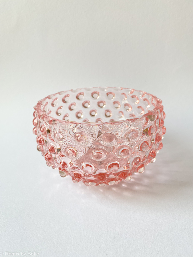 rosa, anna von lipa, anna von lipa glass, anna von lipa igel glas, tapas bowl, tapas bowl, bowl, igel bowl, imbissschale, glas bowl, tapas bowl, remix by sofie, innengestaltung