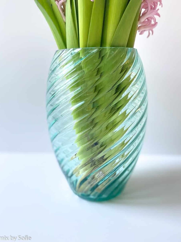 Remix von Sofia, Anna von Lipa, Anna von Lipa Vase, Anna von Lipa Glas, Mundglas, Ellipse Vase, Blumenvase, Glasmalerei,