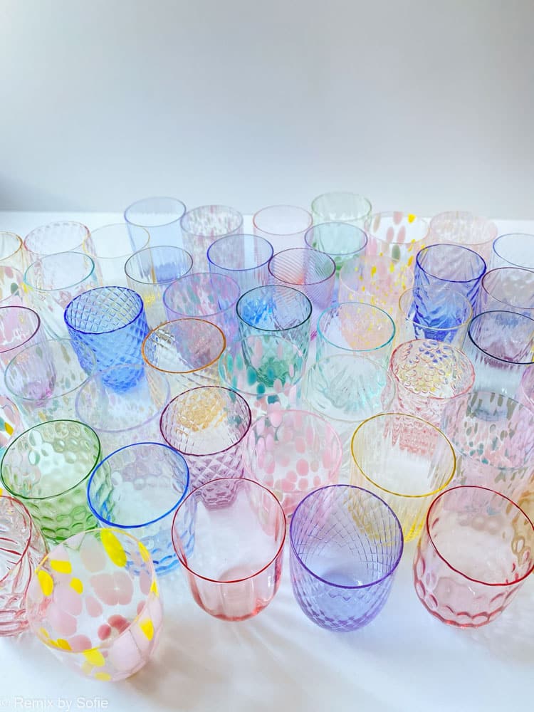 Anna von lipa, Remix von Sofie, Anna von lipa glass, handgeblasenes Glas, handgeblasenes Glas, Trinkglas, Wasserglas, farbiges Glas, Mix- und Mattckglas, Mix & Mattckglas, Becher, Watglas, Wirbelglas, Harlekinglas, Spiralglas, Bambusglas, Olivenglas, Tischbezug, anna von lipa glass, anna von lipa retailer