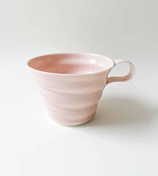 rikke maglesen Keramik, Pulver Porzellantasse, Kaffeetasse, Tasse, pastellfarbene Tasse, Kaffeetasse, Teetasse.
