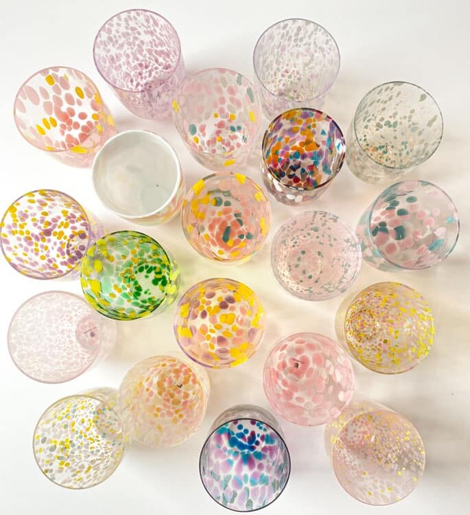 Anna von Lipa confetti und Spritzglas