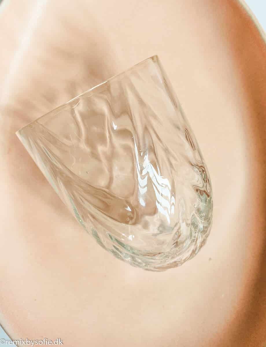 Anna von Lipa mix & match wawe glass in klar