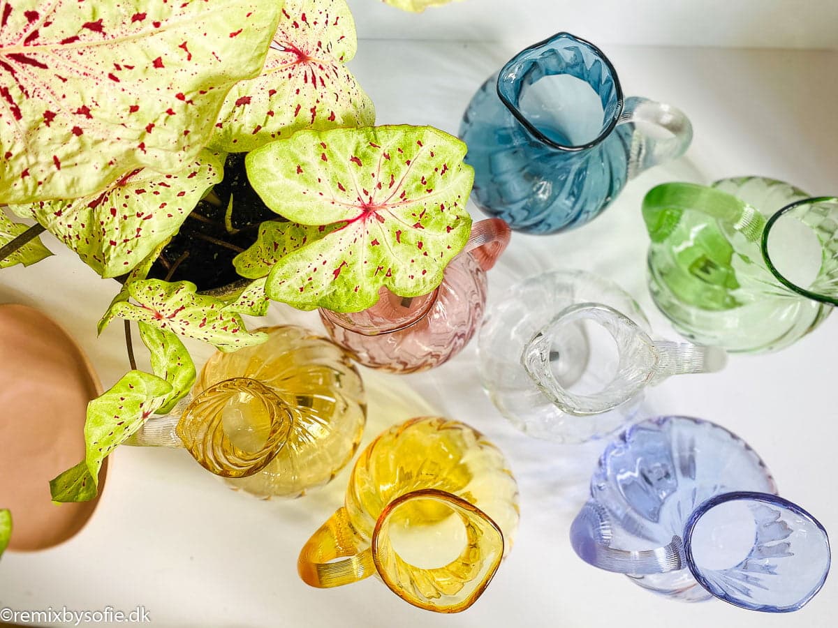 Anna von Lipa swirlande 2 Liter in Zitrone, lila, grün, klar, blauer Rauch und hellgrün.
