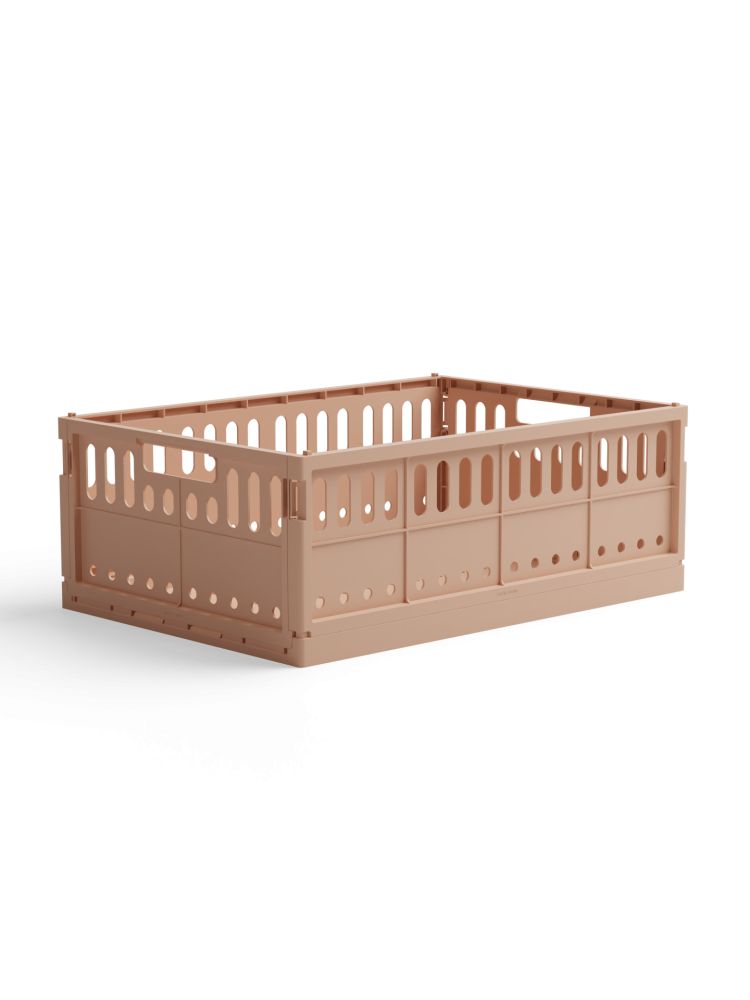 Aufbewahrungsboxen aus recyceltem Kunststoff, hergestellte Kiste, stapelbare Kisten, Aykassa, Heuboxen, Remix von Sofia, 100% recycelter Kunststoff.