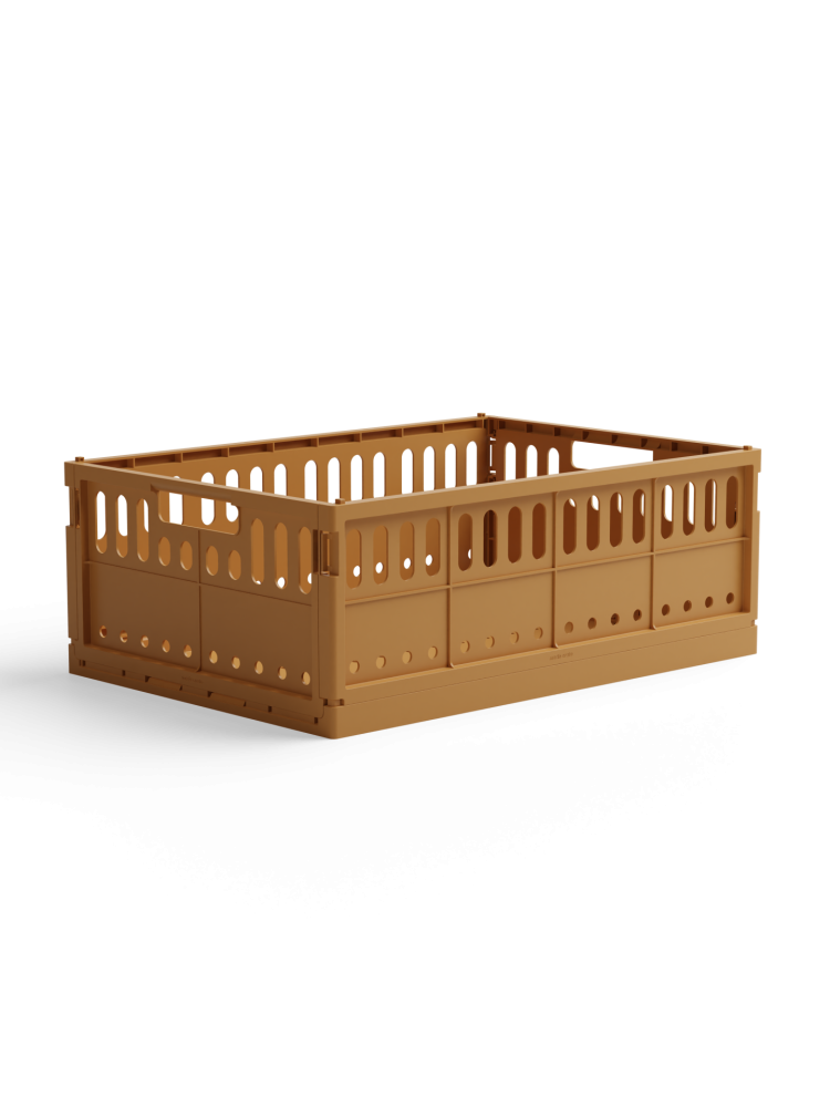 Aufbewahrungsboxen aus recyceltem Kunststoff, hergestellte Kiste, stapelbare Kisten, Aykassa, Heuboxen, Remix von Sofia, 100% recycelter Kunststoff.