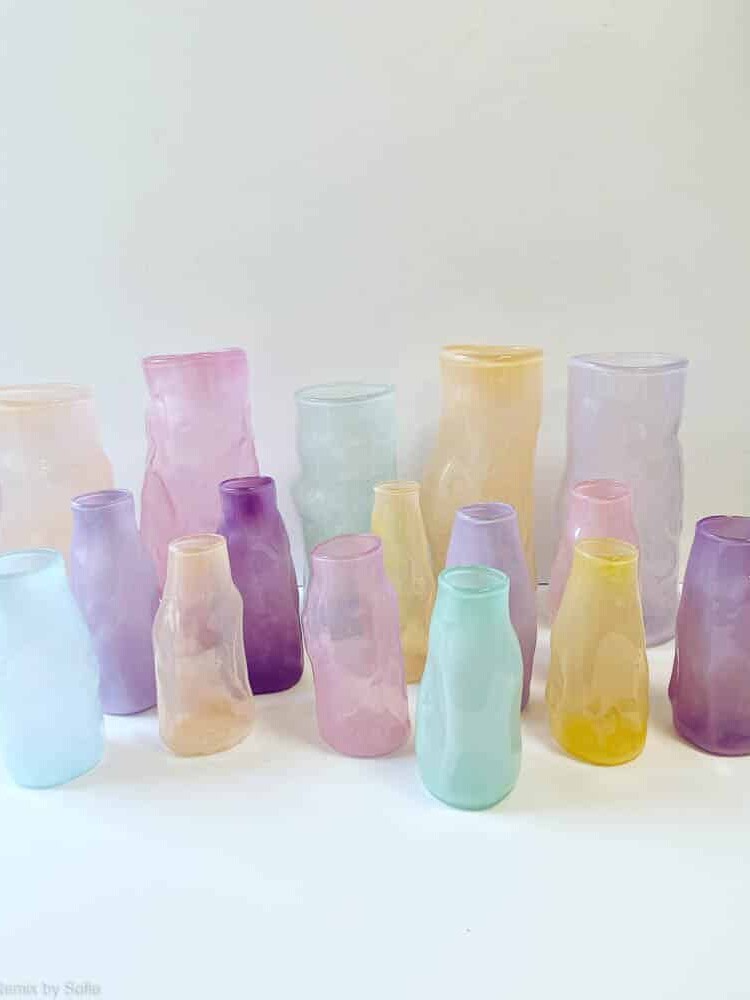 Marie Retpen Vase, Vasen, Blumenvase, mundgeblasenes Glas, mundgeblasene Blumenvase, Lockenvase, Vase in organischer Form,