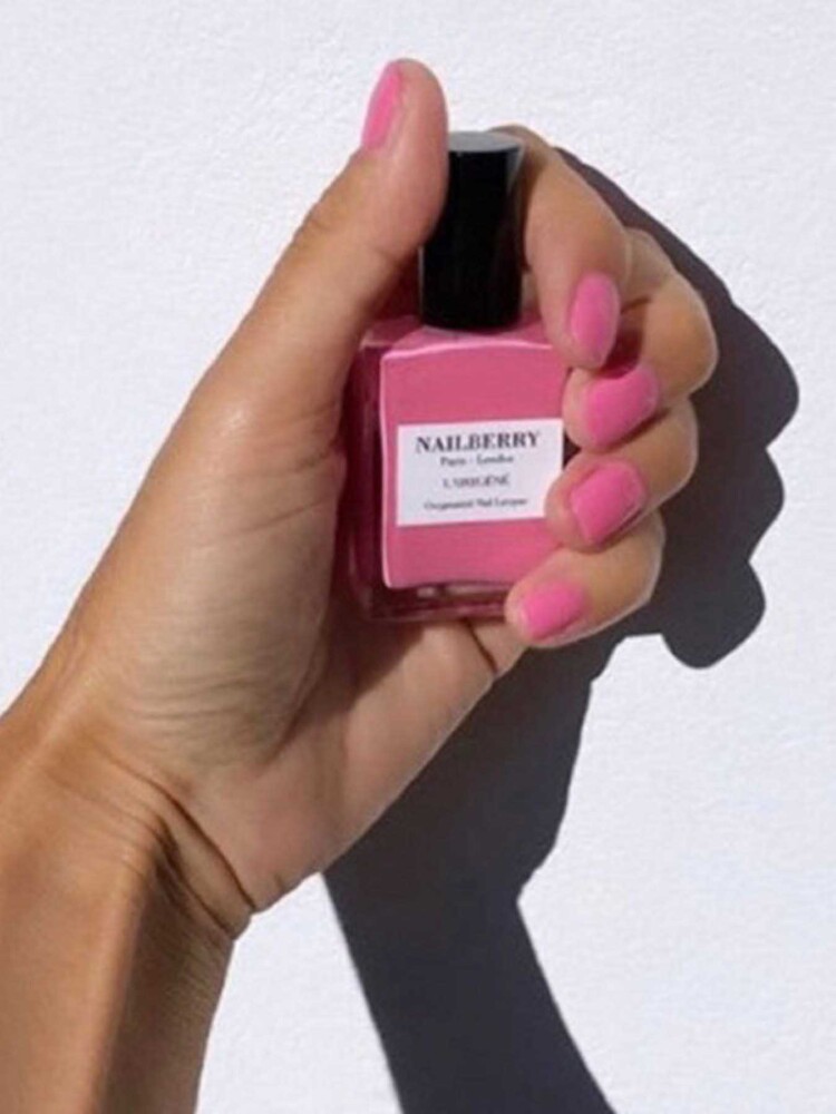 Remix von Sofia, Nagelbeere, Nagellack, rosa Tulpe