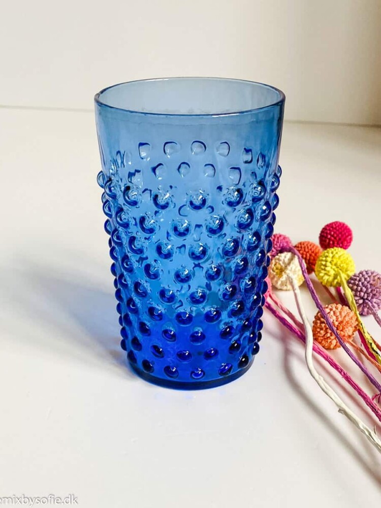 anna von lipa Igelwasserglas, anna von lipa, anna von lipa Igelglas, Igelglas, Wasserglas, Trinkglas, Glas in Igelglas, Igelglas, anna von lipa