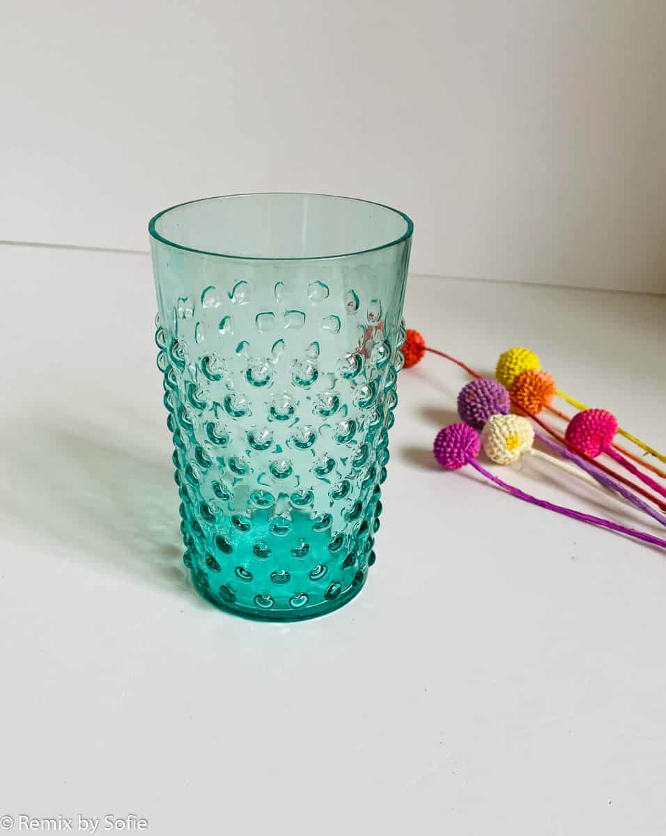 anna von lipa, anna von lipa Igelglas, Igelglas, Wasserglas, Trinkglas, Glas in Igelglas, Beryllglas.
