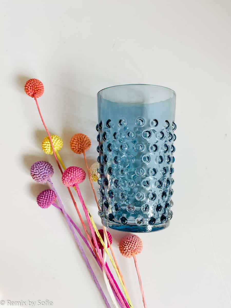 Anna von Lipa, Anna von Lipa Stachelglas, Stachelglas, Wasserglas, Trinkglas, Glas in Stachelglas Stachelglas blau Rauch.