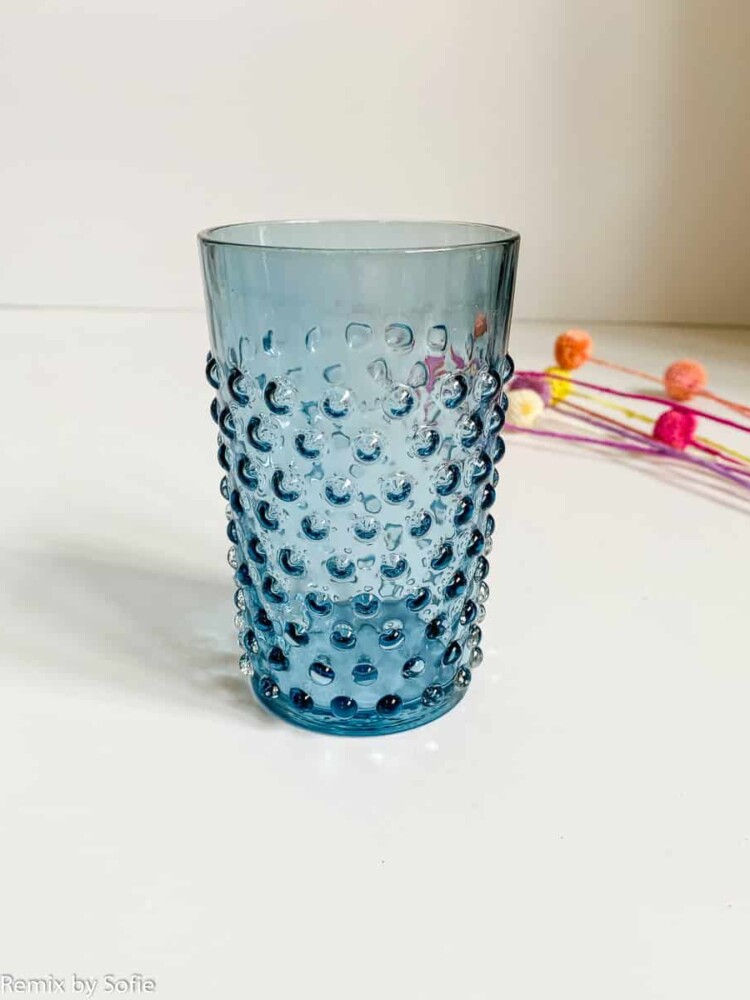 Anna von Lipa, Anna von Lipa Stachelglas, Stachelglas, Wasserglas, Trinkglas, Glas in Stachelglas Stachelglas blau Rauch.