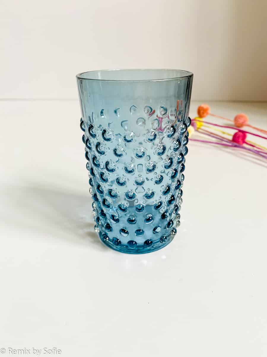 Anna von Lipa, Anna von Lipa Stachelglas, Stachelglas, Wasserglas, Trinkglas, Glas in Stachelglas Stachelglas blau Rauch.