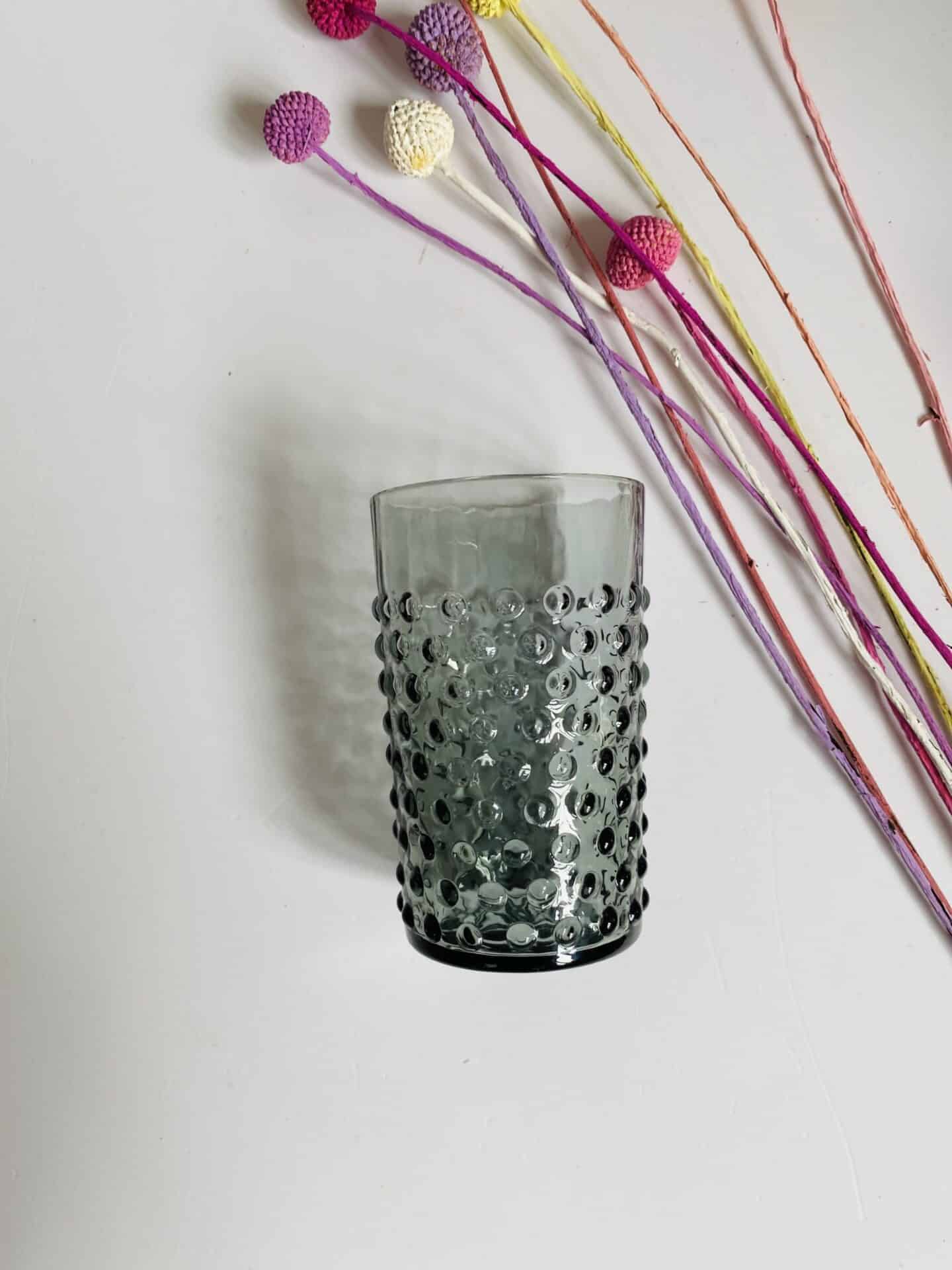 anna von lipa, anna von lipa Igelglas, Igelglas, Wasserglas, Trinkglas, Glas in Igelglas.