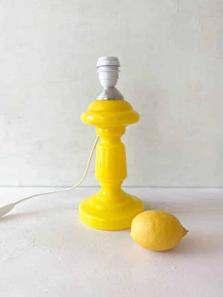 Remix von Sofie, rosa Rose, rosa Rosen, Tischlampe, Opallampen, Opallampe, rosa rosa Lampen, dänische Desinglampe, Mundgeblasene Lampen, Tischlampen, farbige Lampen, farbige Lampen