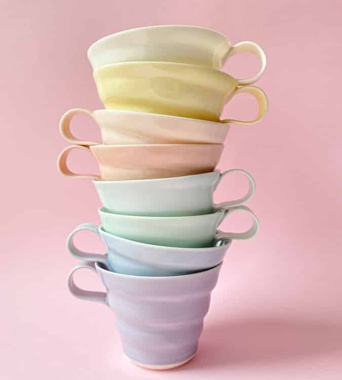 Ricke fehlende Keramik, Porzellantasse, Kaffeetasse, Tasse, pastellfarbene Tasse, Kaffeetasse, Teetasse.