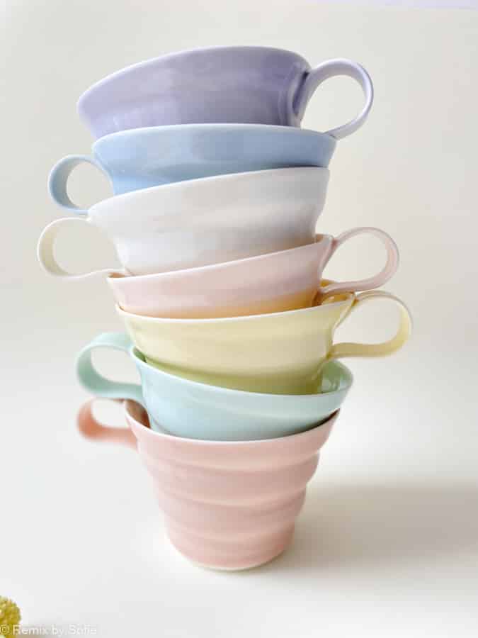 Ricke fehlende Keramik, Porzellantasse, Kaffeetasse, Tasse, pastellfarbene Tasse, Kaffeetasse, Teetasse.