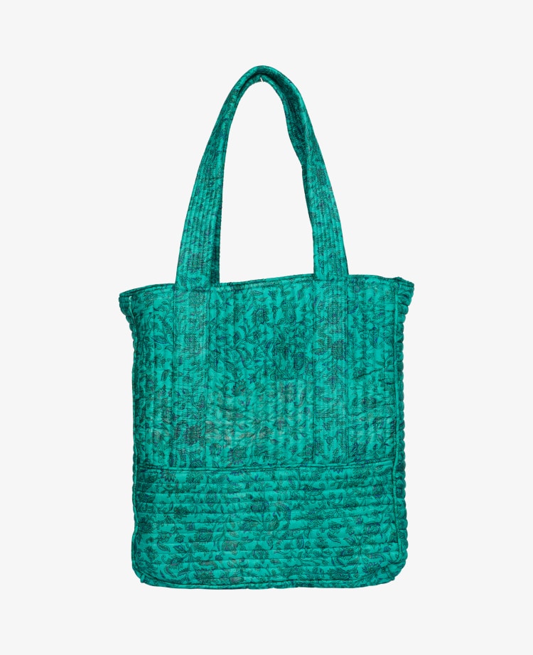 Remix von Sofie, Sissel edelbo, Tasche, Tote Bag, Maxi Tote Bag, Seidentasche, Seidentasche, Sophia Tote Bag, Sophia Seidentasche.