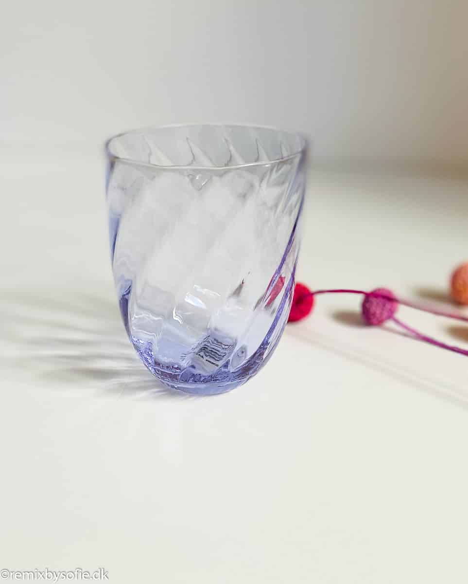 Anna von lipa Swirl Glas in lila lila