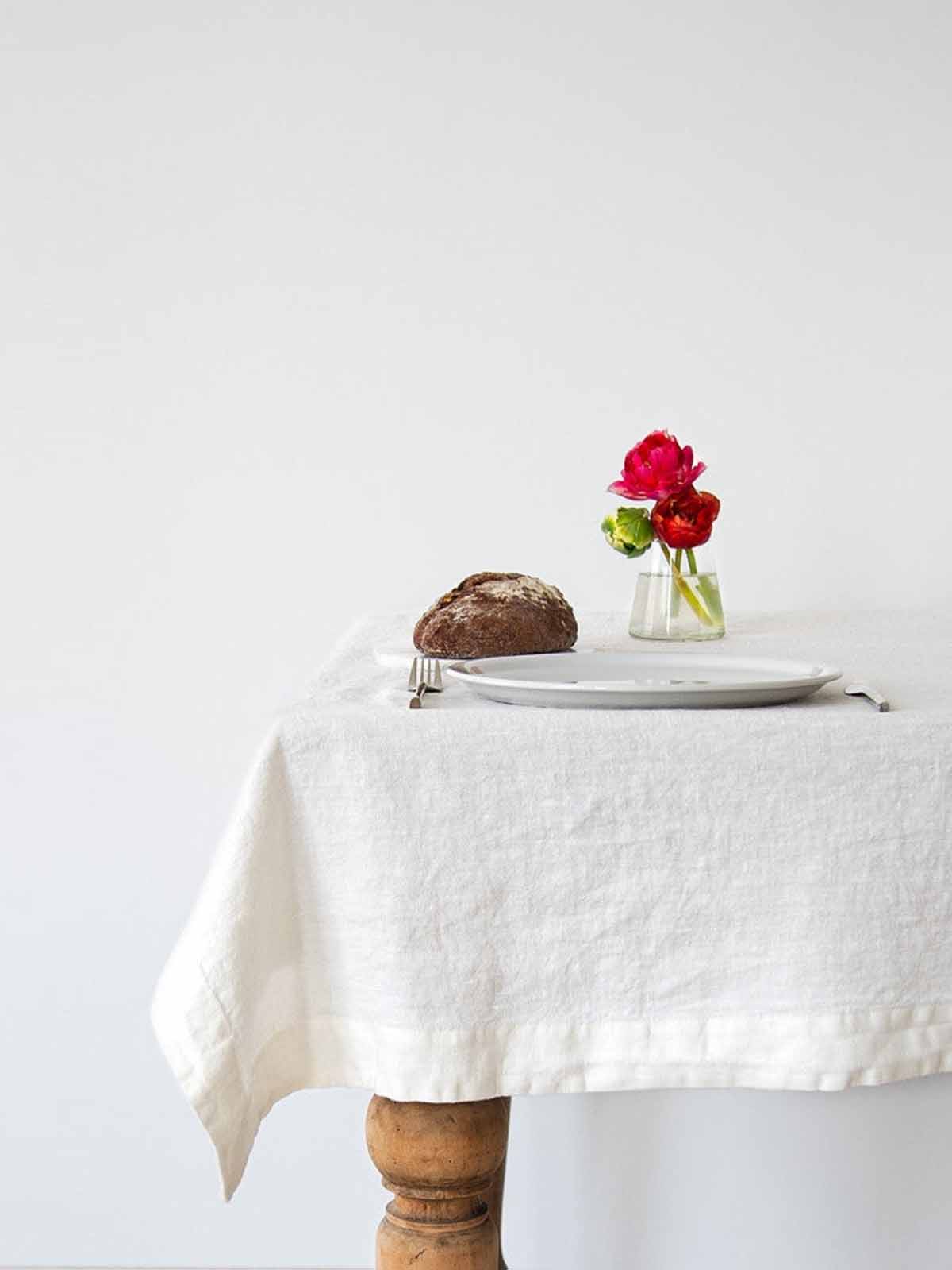 weiße Tischdecke, Serviette rosa Blüten, Leinen gesprochen Tischdecken und Servietten, Leinen, Leinen, Bordeckel, Remix von Sofie, Leinen Tischdecke, Tischdecke aus Leinen, Bio