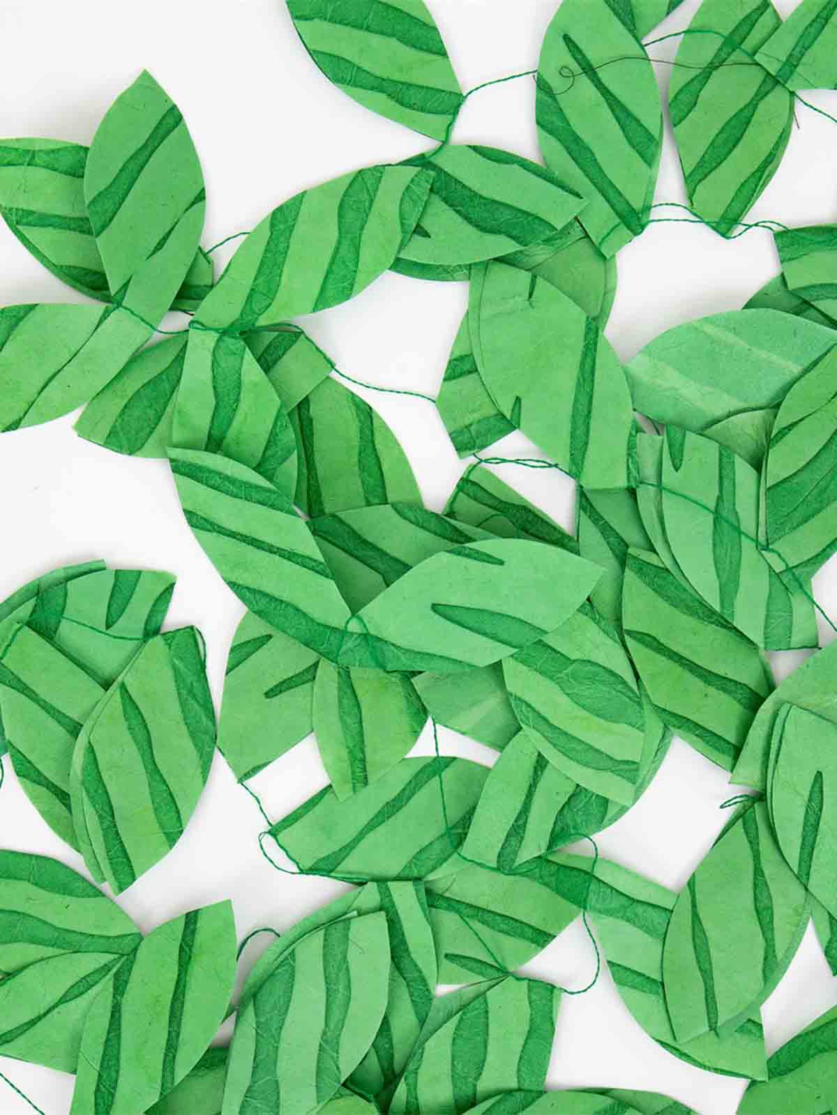 Guirelande, fairer Handel, Papier, grüne Blätter