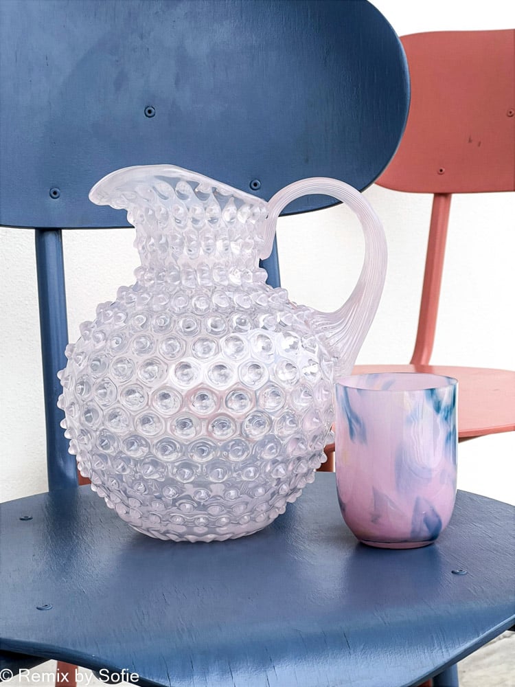 Lavendel, lila, 2 Liter Topf in opaler, opaler Glas, Opaltopf, mundgeblasener Opalglastopf, Remix von Sofie, 2 Liter Topf, anna von lipa Igeltopf, Topf in Igelglas, anna von lipa Händler, anna von lipa Topf, anna von lipa Igelkrug, Igelkrug, Igelkrug, Igelkrug, Igelkrug, rosa Opal, rosa Opalglas, Hobnailkrug, Hobnailglas, Igelglaskrug