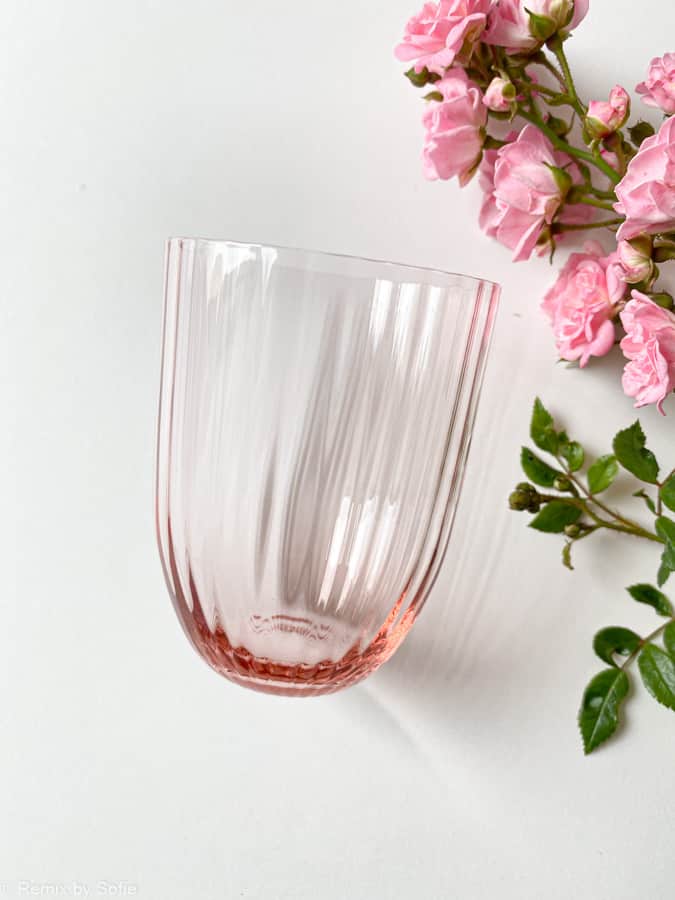 Bambusglas in rosa, rosa, olivenglas, Bambusglas, anna von lipa mix & match, swil glass, wawe glass, harlekinglas, trichter, wasserglas, trinkglas, trinkglas, glasmalerei, hausinnenraum, tischbezug, glas aus svenska, svenska svenska svenska, remix von sofie