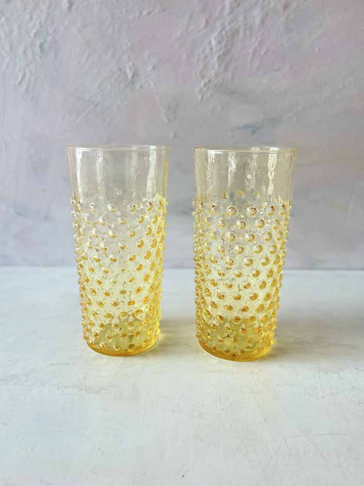 Anna von Lipa Longdrink Glas in Igelglas in gelb