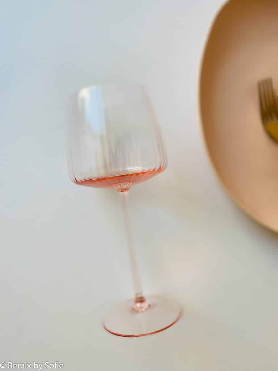 anna von lipa glass, anna von lipa weinglas, weinglas, weinglas, weinglas, mundgeblasenes glas, weinglas, tischdeckel, weinglas Lyon,