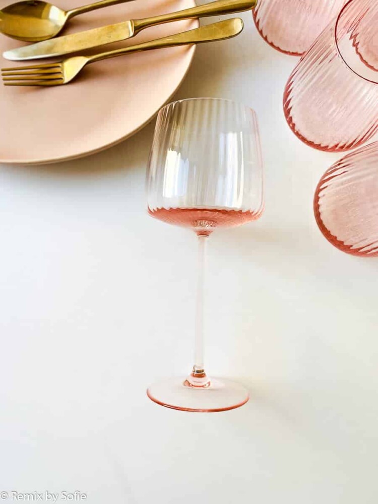 anna von lipa glass, anna von lipa weinglas, weinglas, weinglas, weinglas, mundgeblasenes glas, weinglas, tischdeckel, weinglas Lyon,