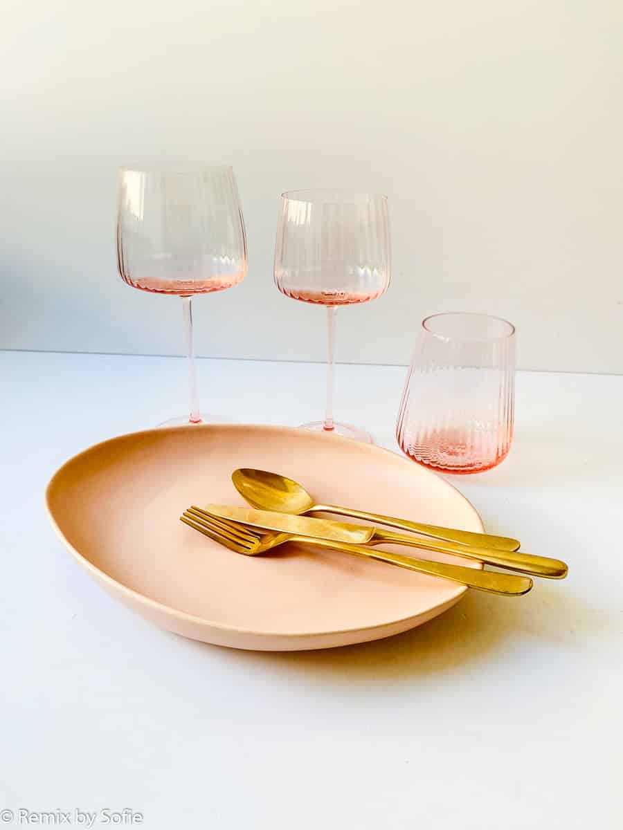 anna von lipa glass, anna von lipa weinglas, weinglas, weinglas, weinglas, mundgeblasenes glas, weinglas, tischdeckel, weinglas Lyon,