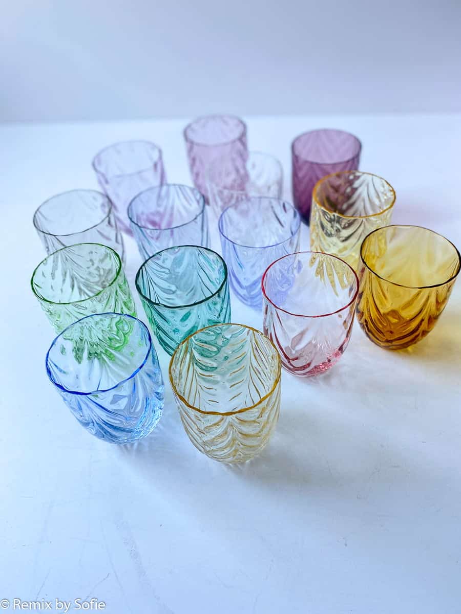anna von lipa mix & match, swil glass, wawe glass, harlequin glass, tumbler, wasserglas, trinkglas, trinkglas, glasmalerei, innen, tischeinstellung, glas aus anna von lipamundblosd glas, böhmisches glas, anna von Lipa Mix & Match, swil Glas, Wawe Glas, Harlekin Glas, Tumbler, Wasserglas, Trinkglas, Trinkglas