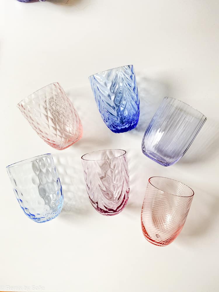 Anna von lipa, Remix von Sofie, Anna von lipa glass, handgeblasenes Glas, handgeblasenes Glas, Trinkglas, Wasserglas, farbiges Glas, Mix- und Mattckglas, Mix & Mattckglas, Becher, Watglas, Wirbelglas, Harlekinglas, Spiralglas, Bambusglas, Olivenglas, Tischbezug, anna von lipa glass, anna von lipa retailer