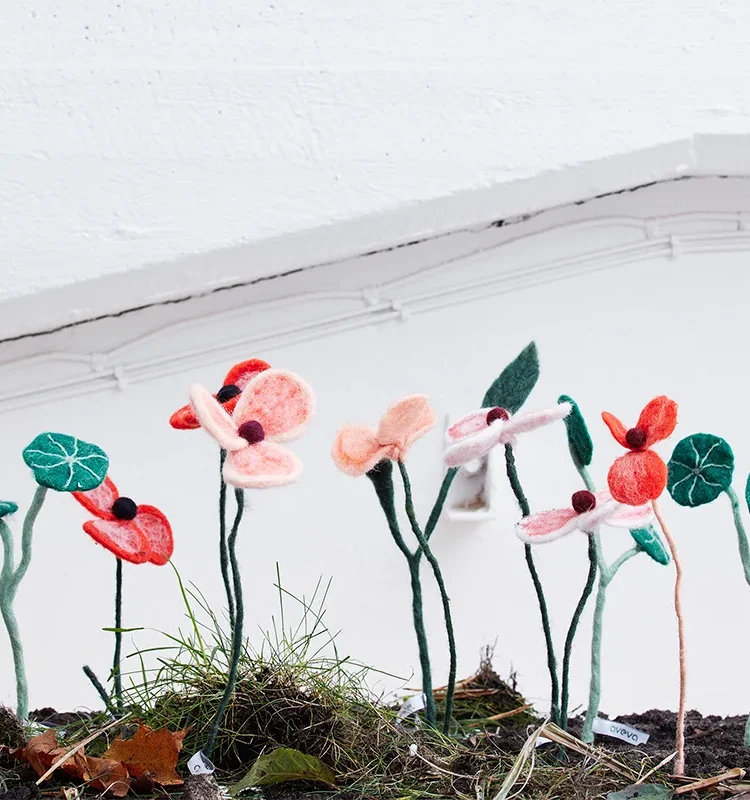 Remix von Sofie, aveva, Filz, Filzornamenten, Osterornamenten, Bio-Wolle, neue Eifer und, endlose Blume, Filzblumen, Filzblumen.