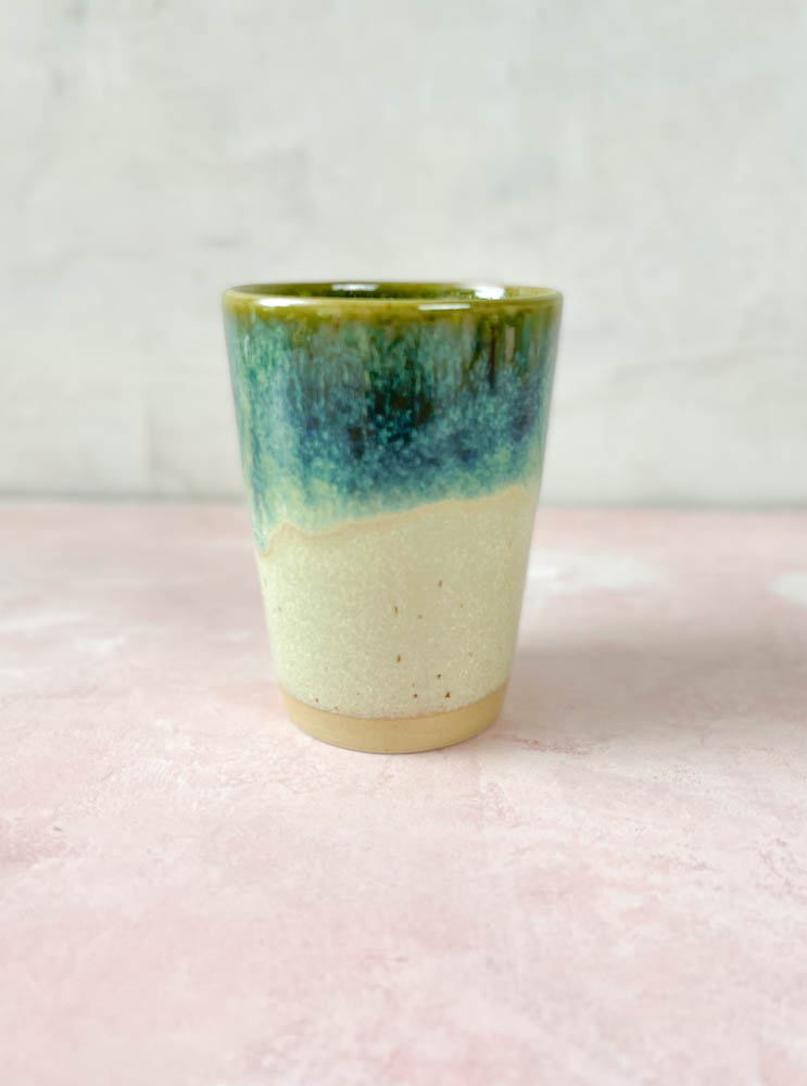 Bornholms Keramikfabrik, Inselbecher, Tasse, Kaffeetasse, original Inselbecher, Remix von Sophie, Geschirr, großer Inselbecher, großer Inselbecher.