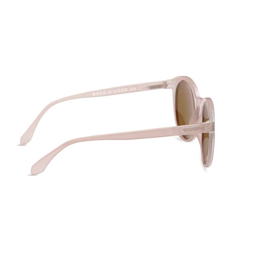 Remix von Sofie, Look, Sonnenbrille, Look Sonnenbrille, Sonnenbrille ohne Kraft, Diva, Diva Sonnenbrille, rosa Sonnenbrille, runde Sonnenbrille