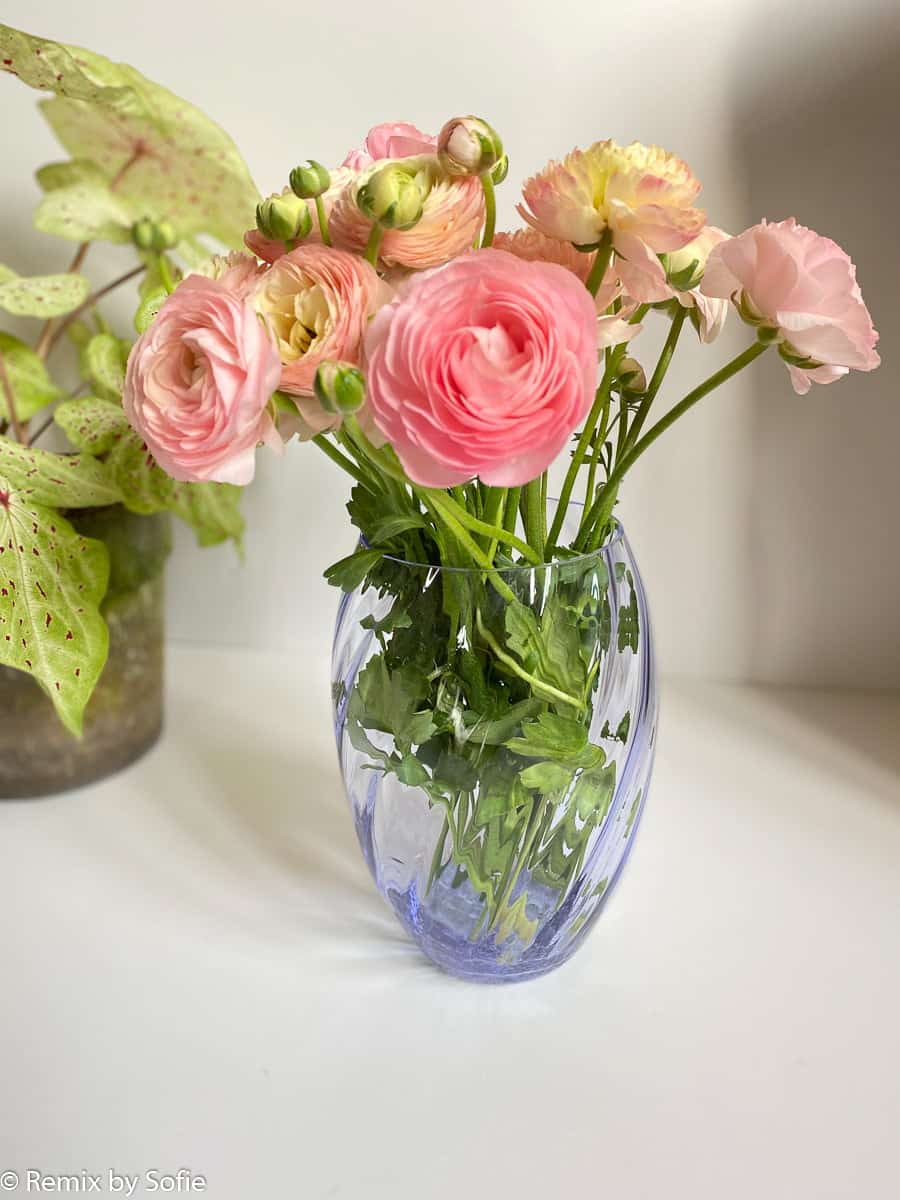 Anna von Lipa, Blumenvase, Vase, Blumenvasen, Ellipse, Glasverdrehungen, Wirbelvase, Wirbel,