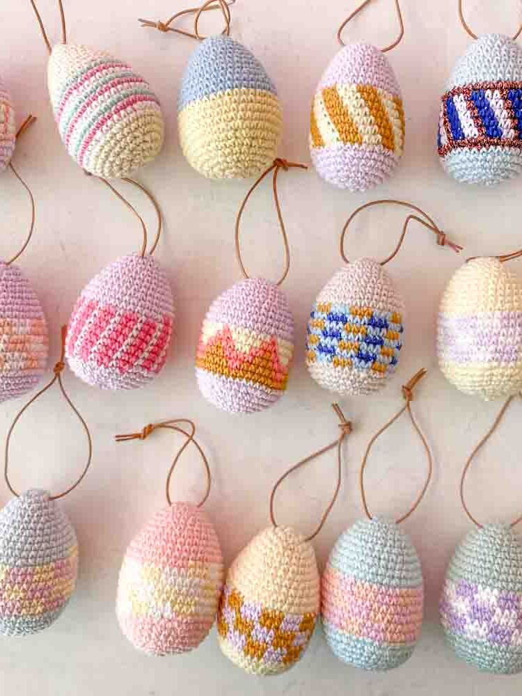 Ostereier, Ostereier, gehäkelte Ostereier, Baumwolleier, gehäkelte Ostereier, Osterornamente, handgemachte Osterornamente.