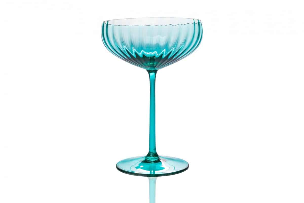 Champagnerschale in Türkis, Remix von Sofia, Anna von Lipa, Champagnerschale, Champagnerschale, Champagnerglas, Partyglas.