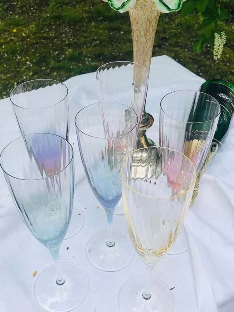 kate champagner flöten, champagner flöten, champagner gläser, remix von Sofia
