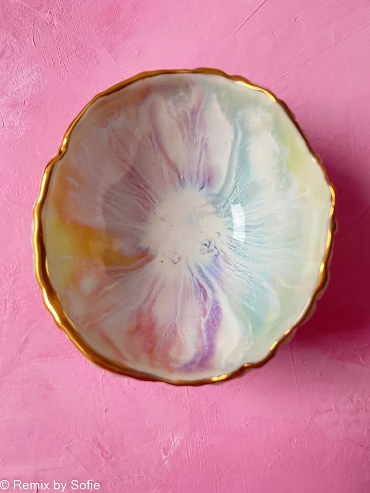 große Schmuckschale, große Schmuckschale, kleine Schmuckschale, Schüssel in Porzellan, Schale in Pastellfarben, cremige von mirabella, Remix von Sofie,