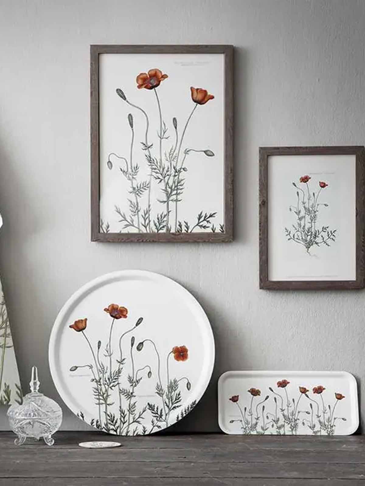 koustrup & co rundes Tablett aus Birkenholz in weiß mit Mohn