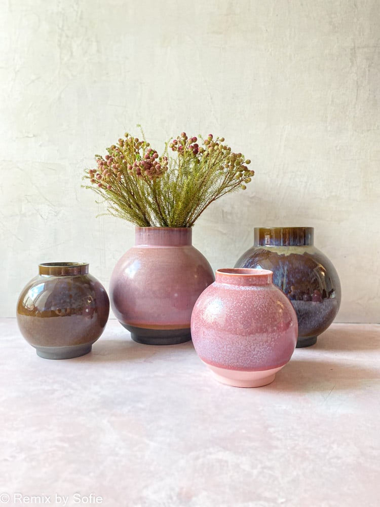 lena pedersen Keramik, Keramikvase, Keramik Blumentopf, Vase in Keramik, Vase in Porzellan, Vase in Farbstoffen, Kristallglasur, Vase in dunklem Ton, Remix von Sofie